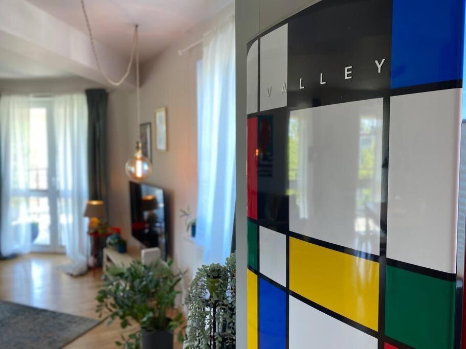 Valley Art House & Parking Bezplatny Podziemny * Kielce