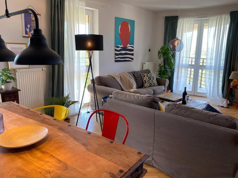 Apartamento Valley Art House & Parking Bezplatny Podziemny Kielce